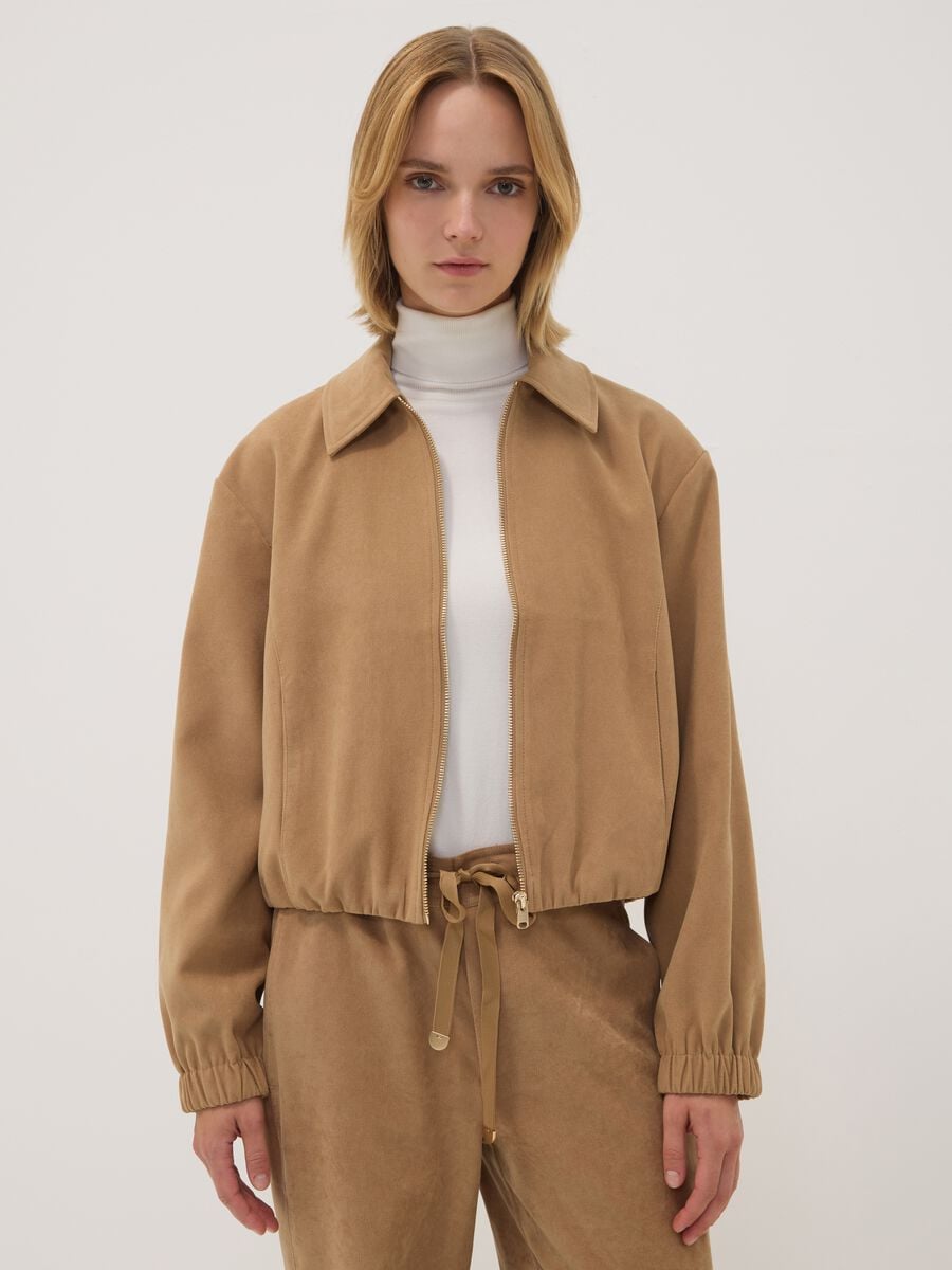 Beiger Blazer aus Stretchstoff im Over-Fit mit Reissverschluss_0