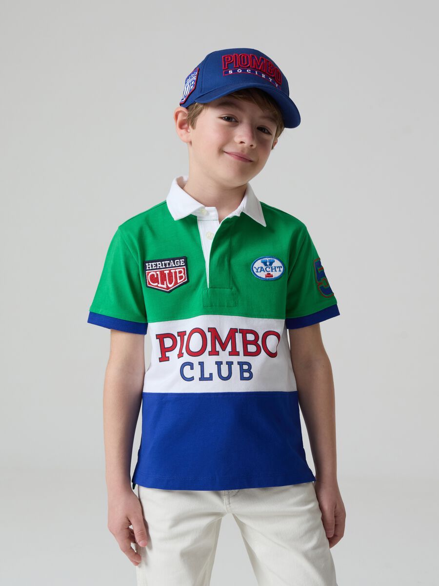 Colourblock polo shirt with patch and print_5