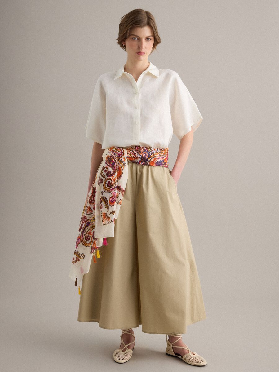 White pure cotton scarf with paisley pattern and tassels_1