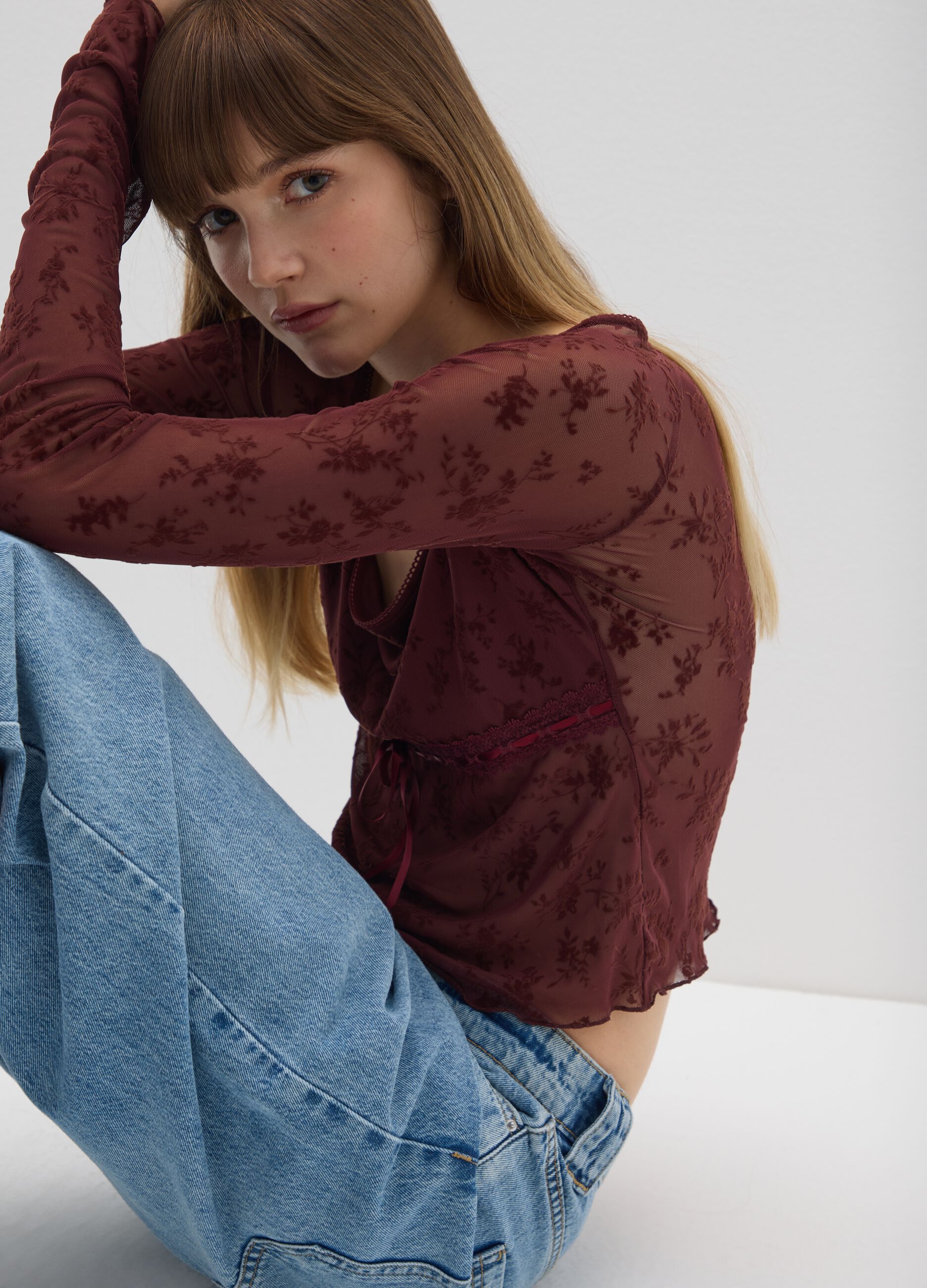 Transparente Langarm-T-Shirt in Braun