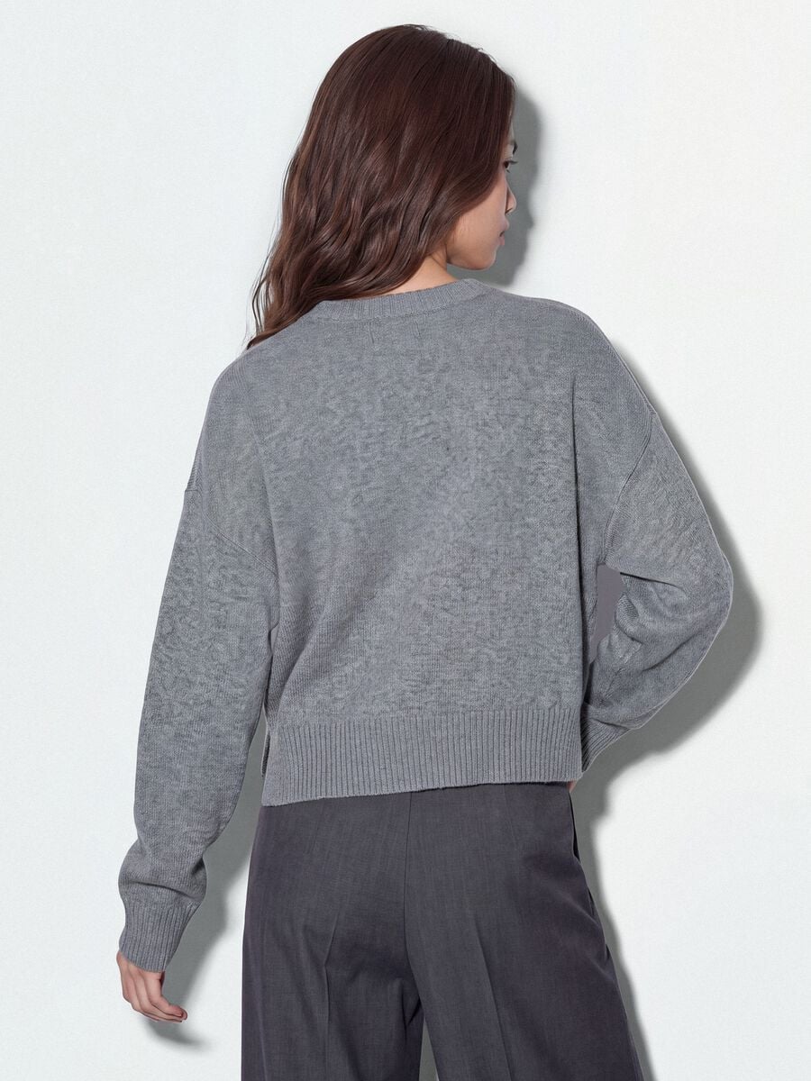 Grey stretch top with star jacquard pattern, oversized fit_2