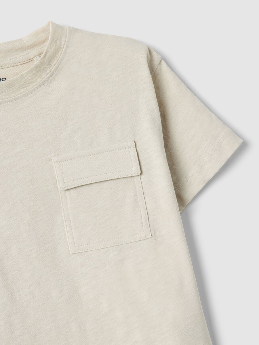 Children's beige pure cotton T-shirt regular fit with pocket_2