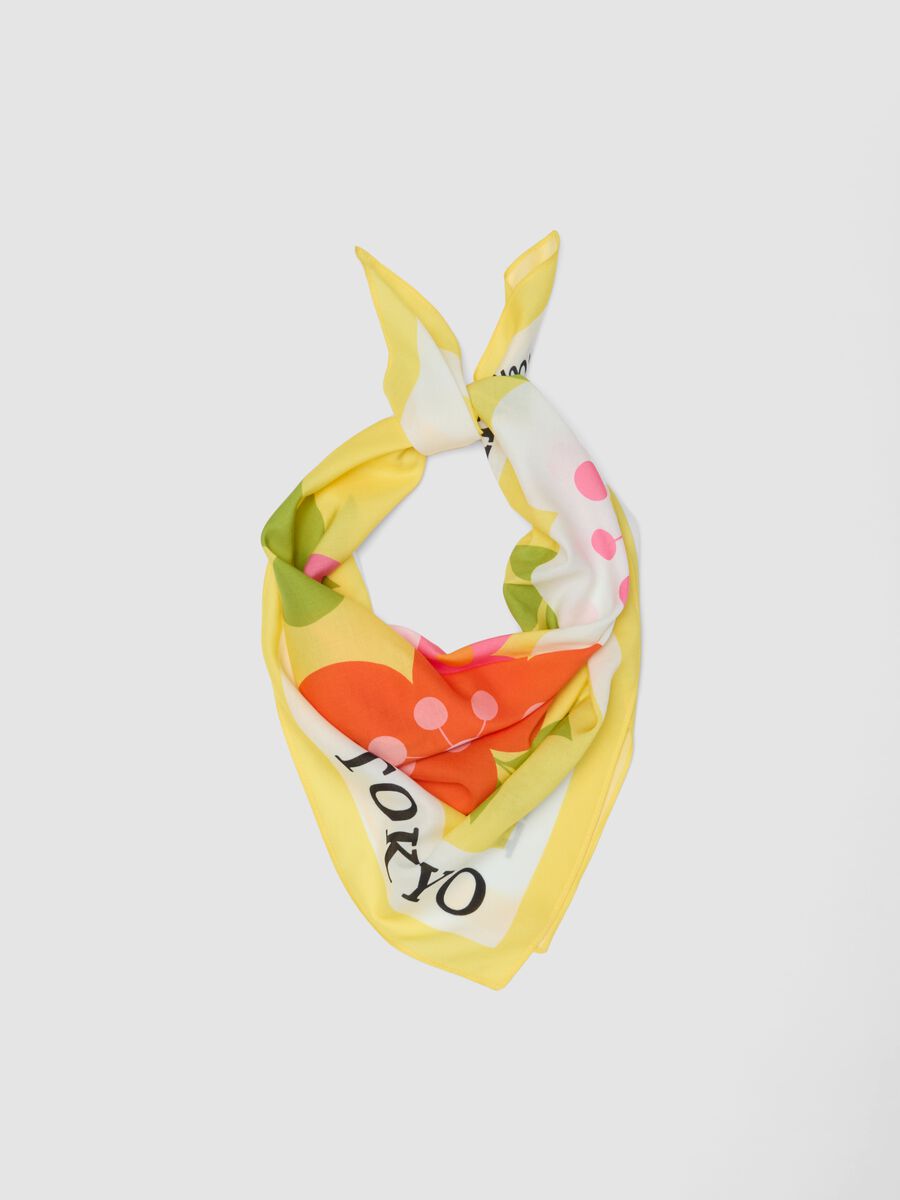 Lightweight scarf in pure viscose multicolour with floral pattern_0