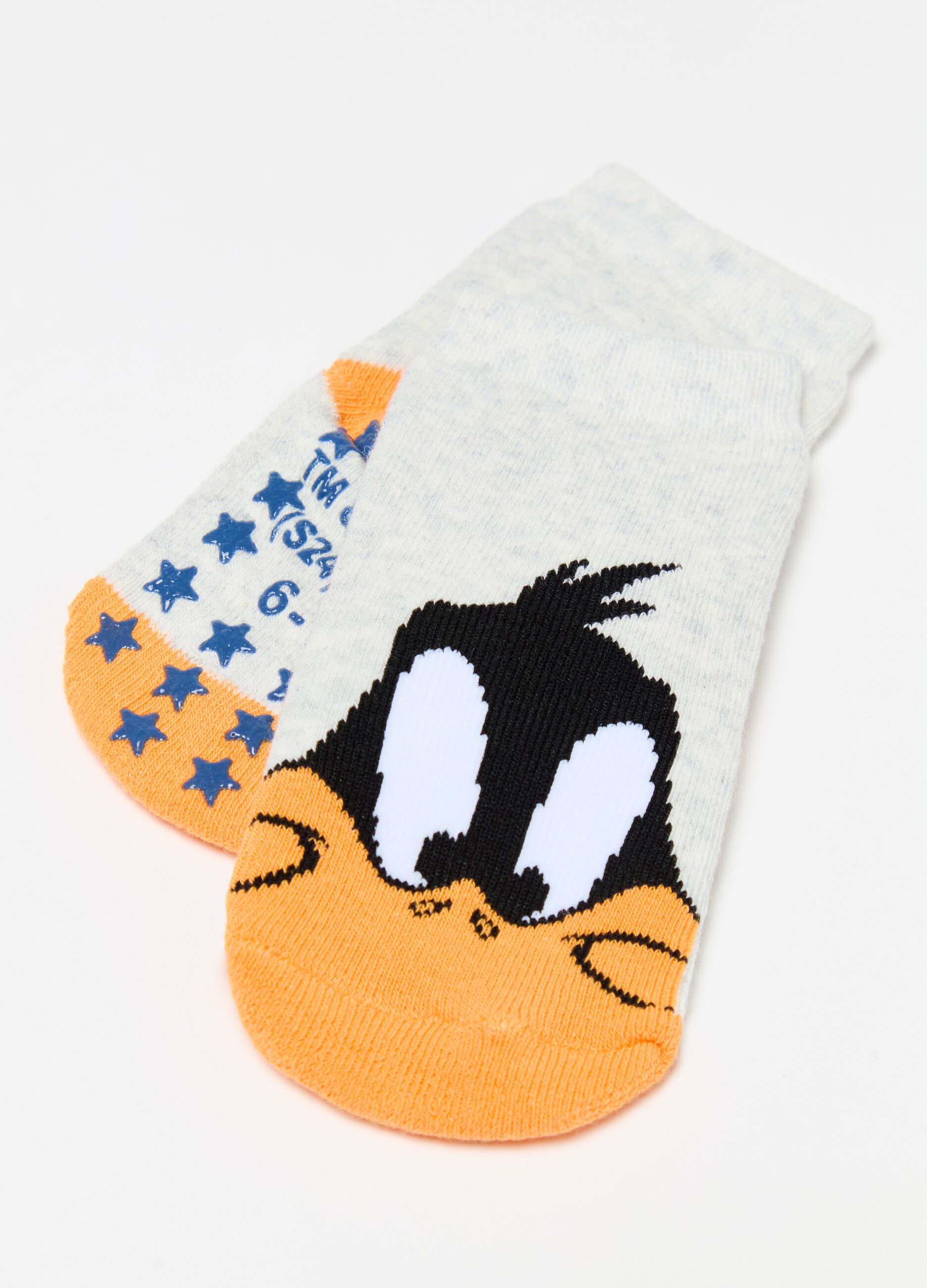 Two-pair pack Bugs Bunny and Daffy Duck slipper socks