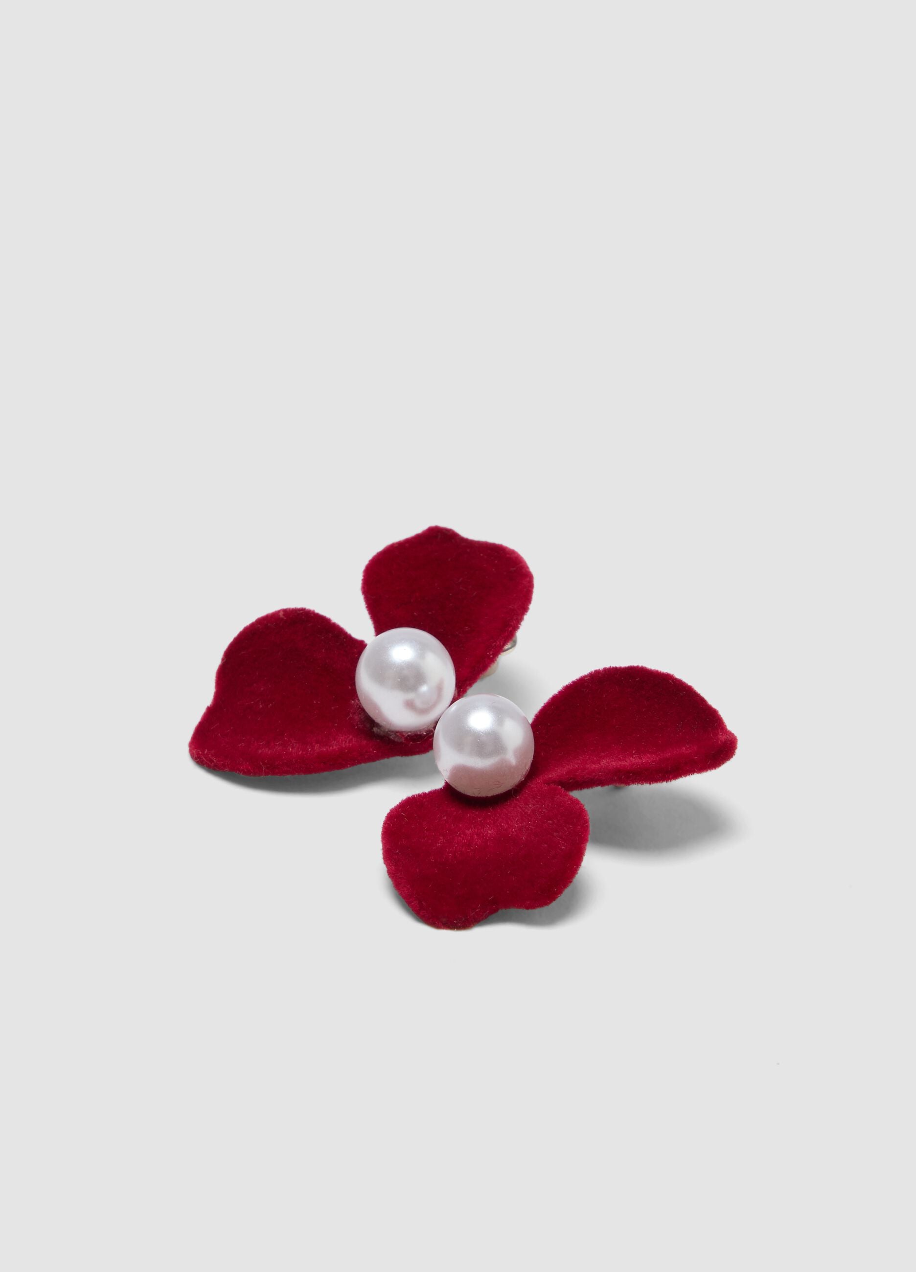Rote Blumen-Ohrringe mit Perle