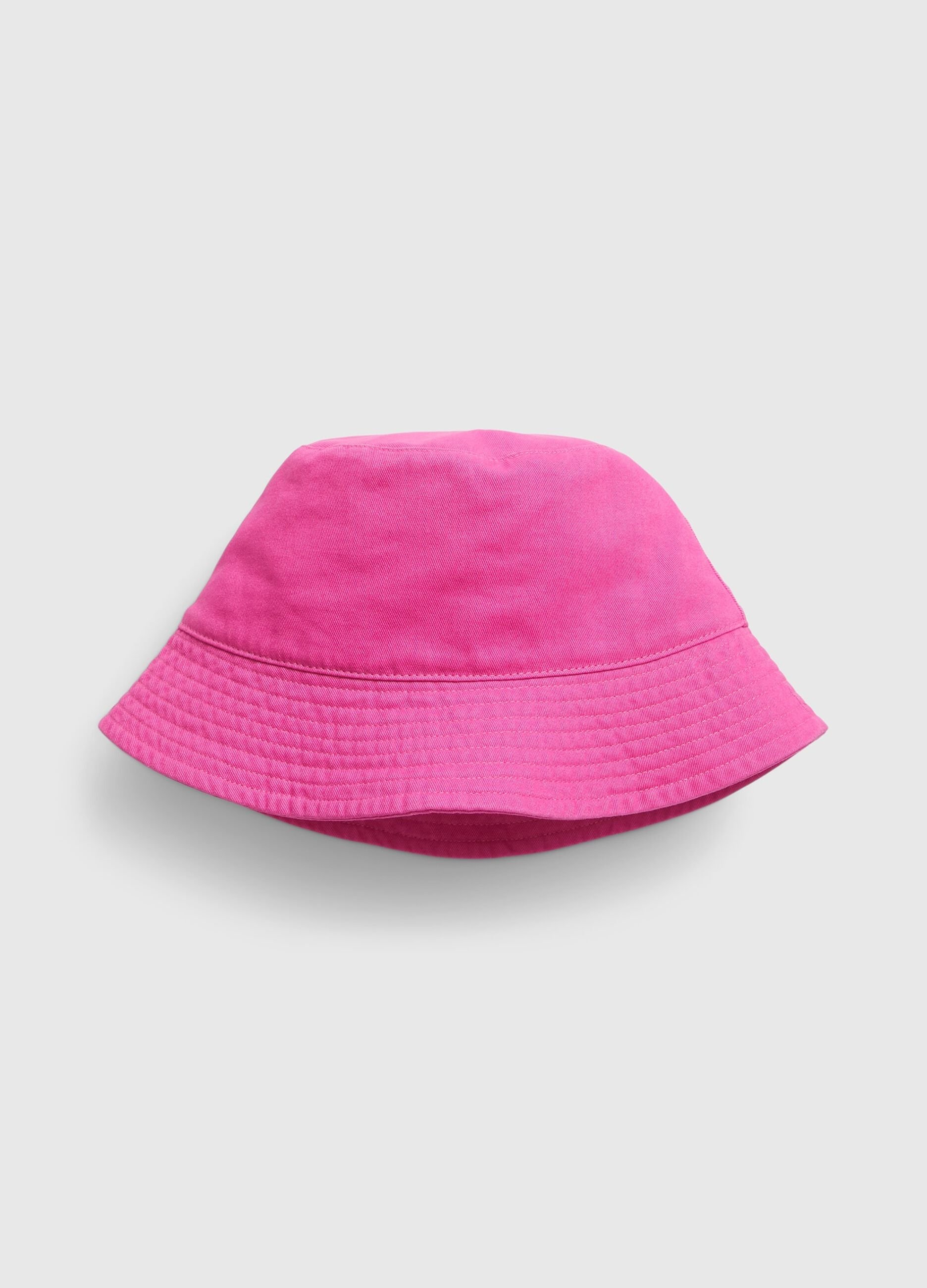 GAP Woman's Raspberry Fishing hat with logo embroidery