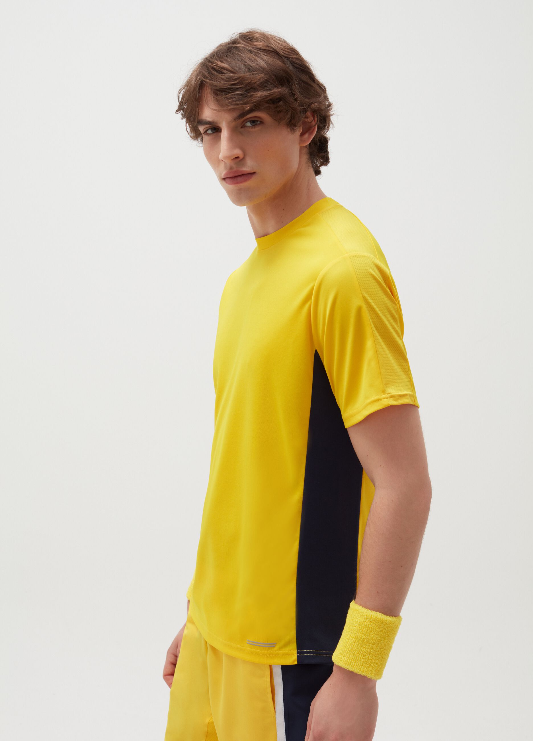 Active Tennis T-shirt with contrasting bands
