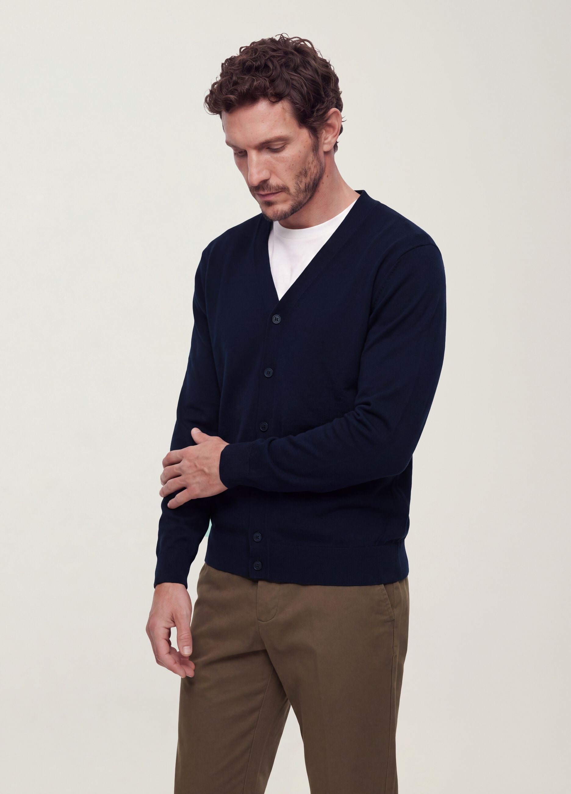 C&aacute;rdigan azul en mezcla de viscosa con cuello pico, corte regular