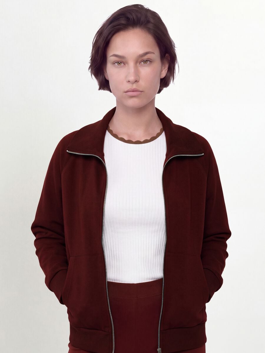 Red stretch-viscose sweatshirt with turtleneck, regular fit_1