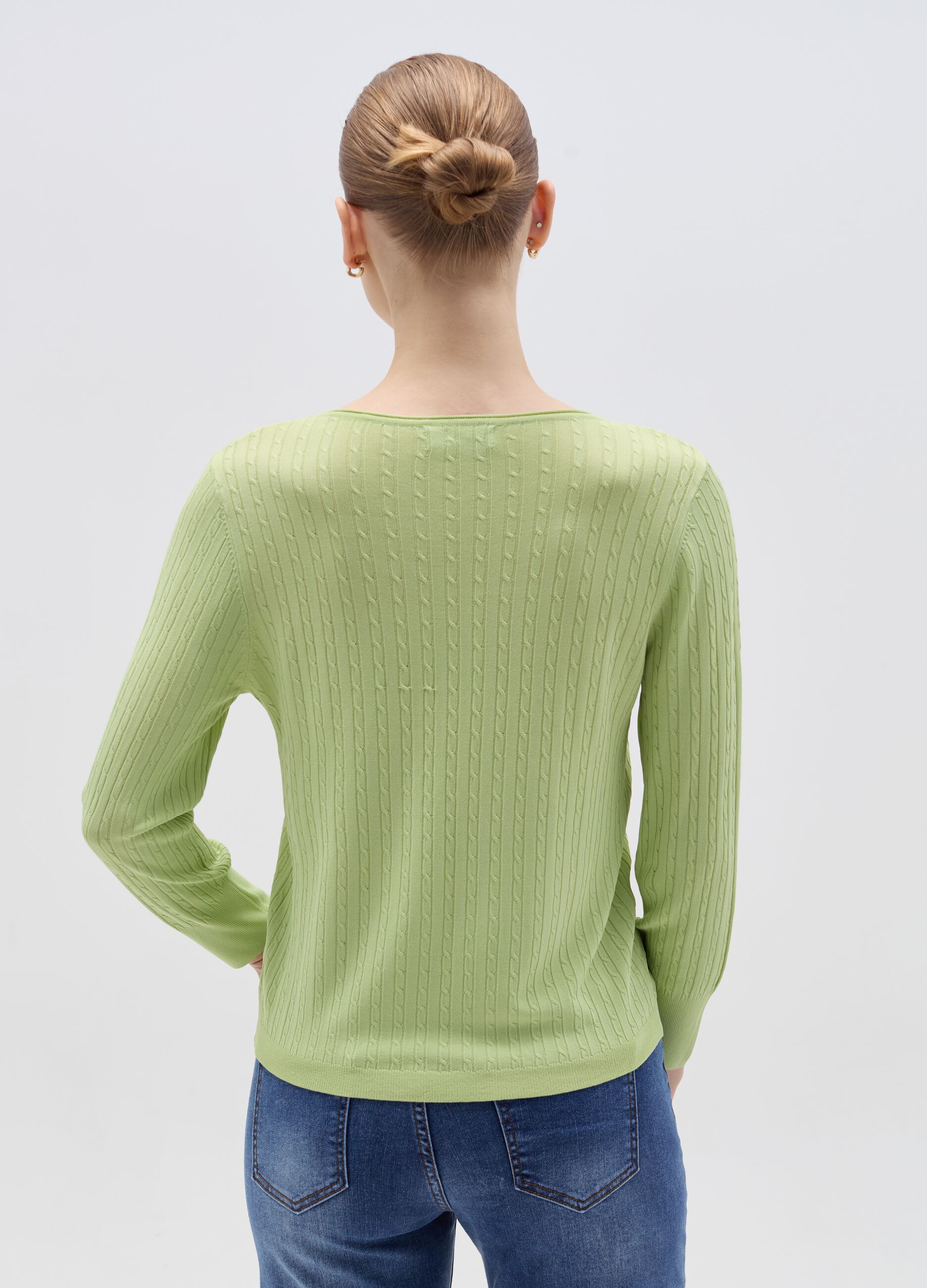 Top with cable-knit design