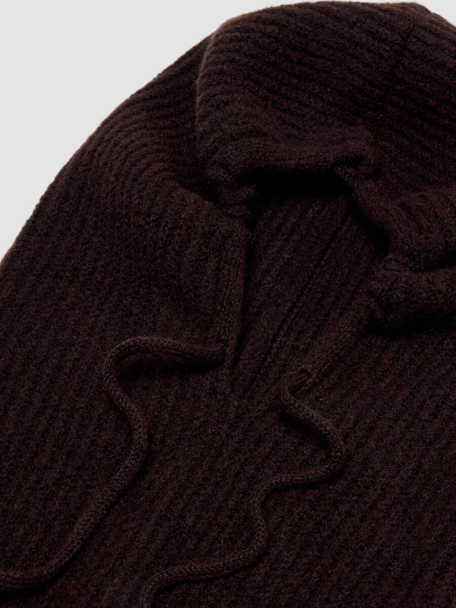 Braune Balaclava aus elastischer Wolle in Jerseystrick_2