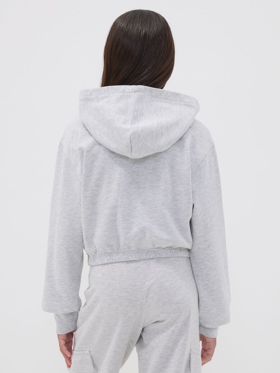 Girls&rsquo; short grey pure cotton hoodie with crew neck_2