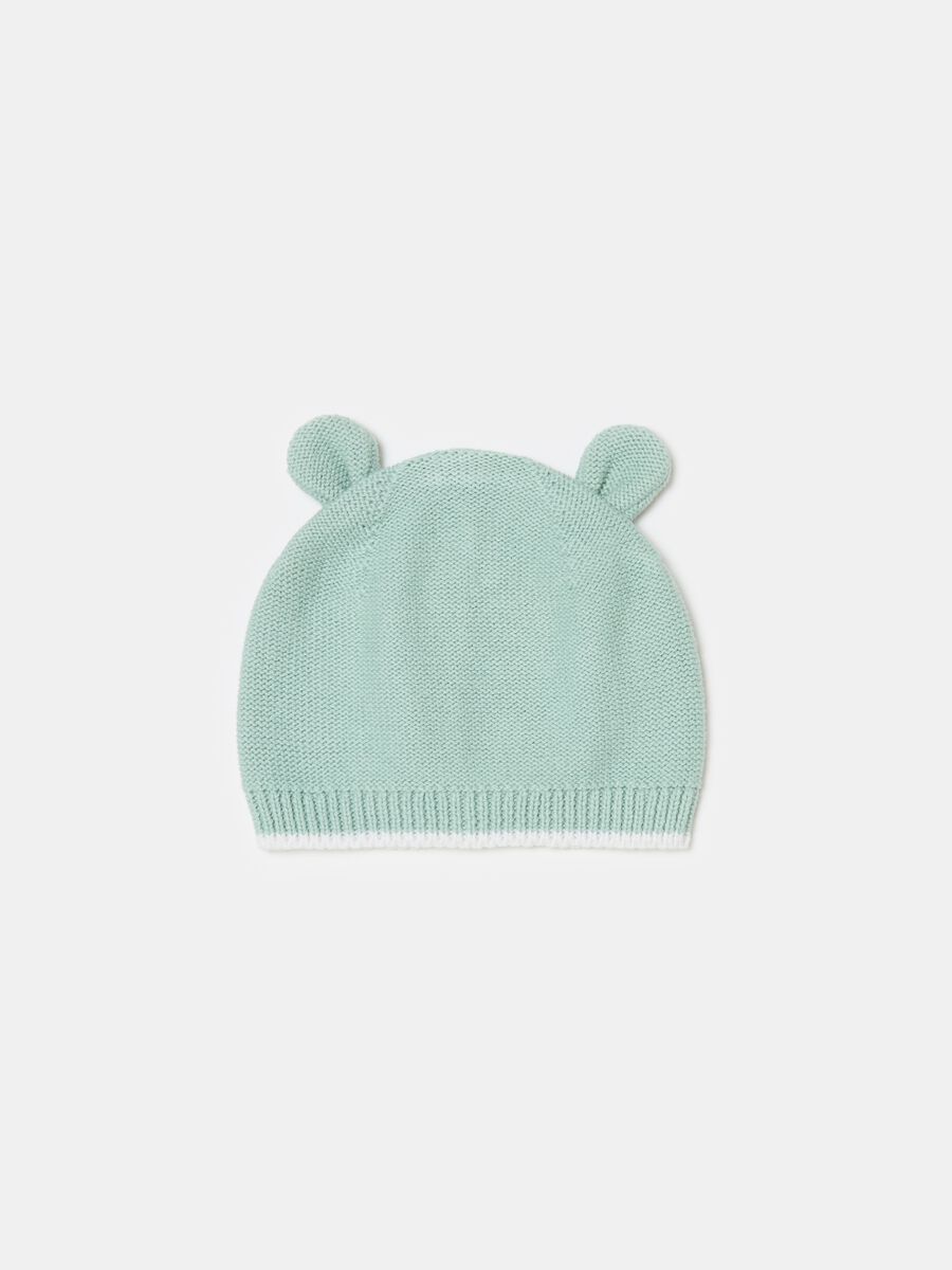 Knitted hat with ears_0