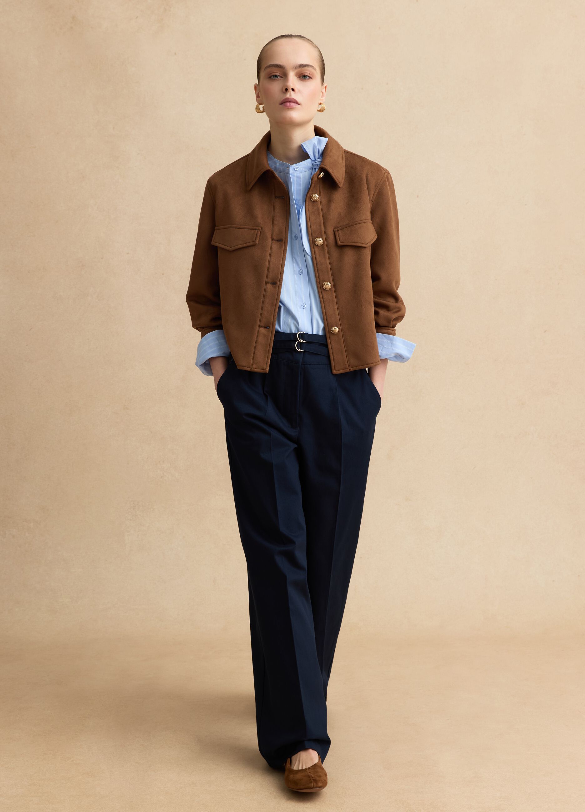 Weit geschnittene blaue Baumwoll-Chinos