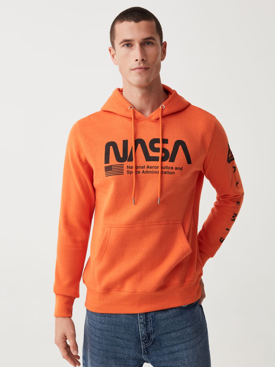 Sweatshirt with hood and NASA Artemis Mission print_0
