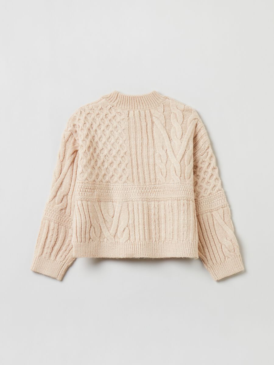 Cropped pullover with cable-knit motif_1
