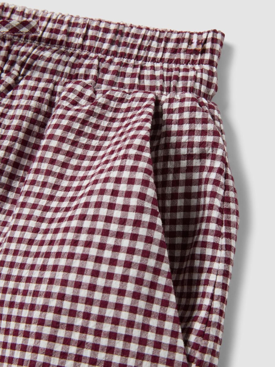 Purple stretch cotton shorts_5