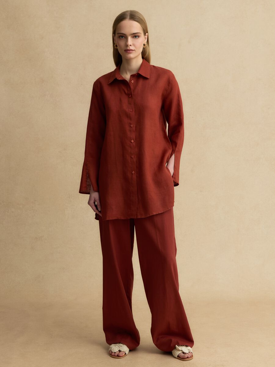 Camisa larga en lino rojo oversize_1