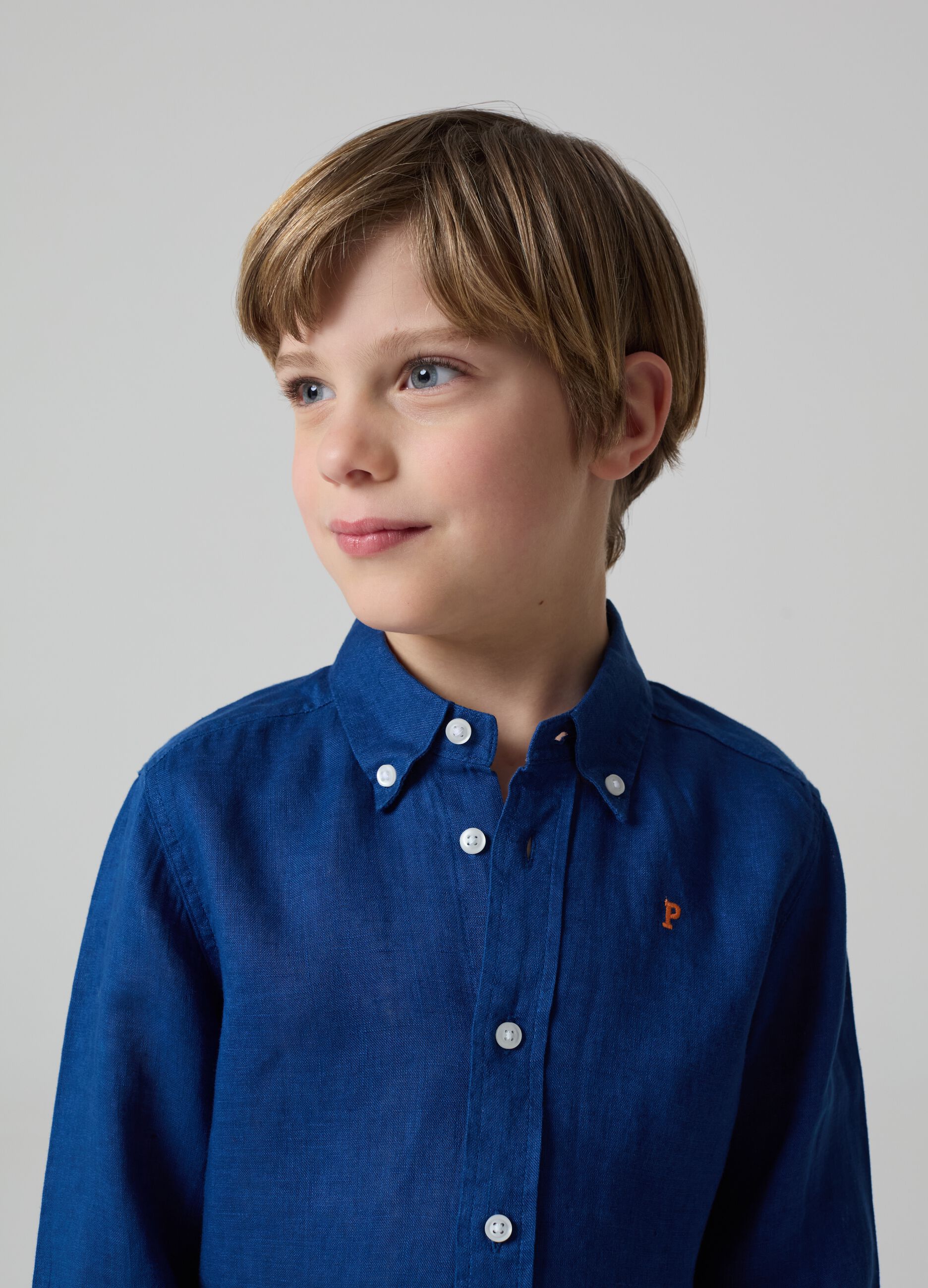 Linen shirt with logo embroidery