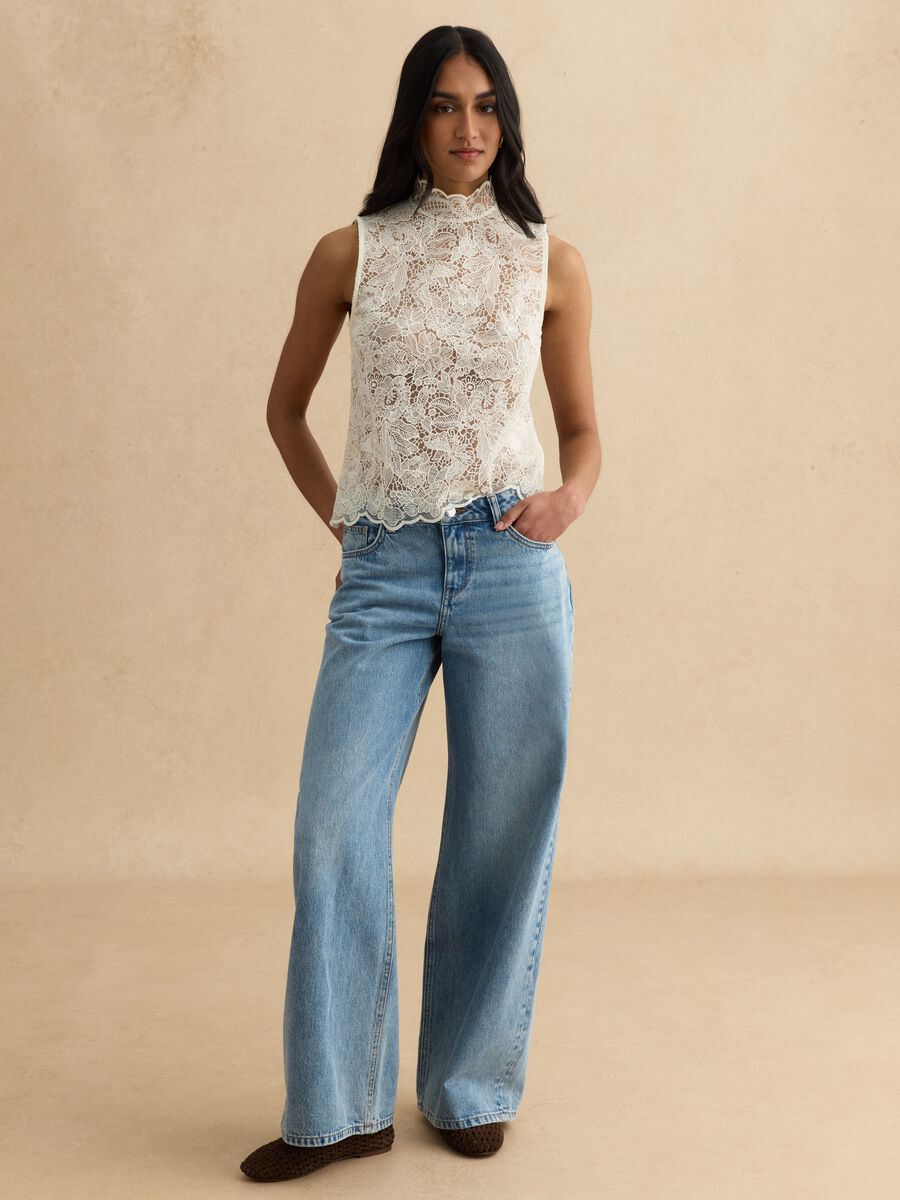 &Lambda;&epsilon;&upsilon;&kappa;ό &pi;&omicron;&upsilon;&kappa;ά&mu;&iota;&sigma;&omicron; &alpha;&pi;ό &mu;&epsilon;ί&gamma;&mu;&alpha; &beta;&alpha;&mu;&beta;&alpha;&kappa;&iota;&omicron;ύ &mu;&epsilon; &delta;&alpha;&nu;&tau;έ&lambda;&alpha;_1