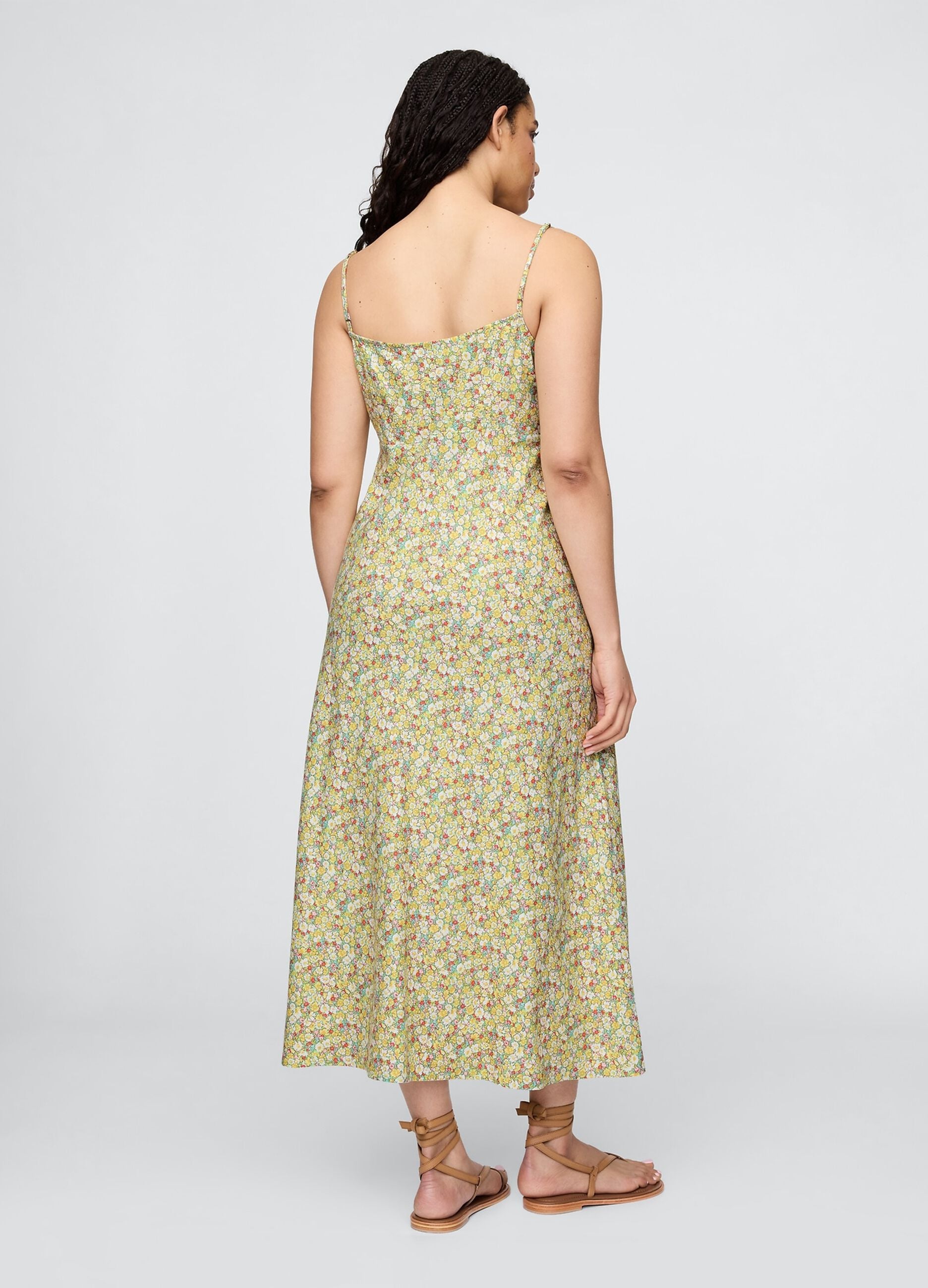 Langes Kleid mit buntem Blumenmuster