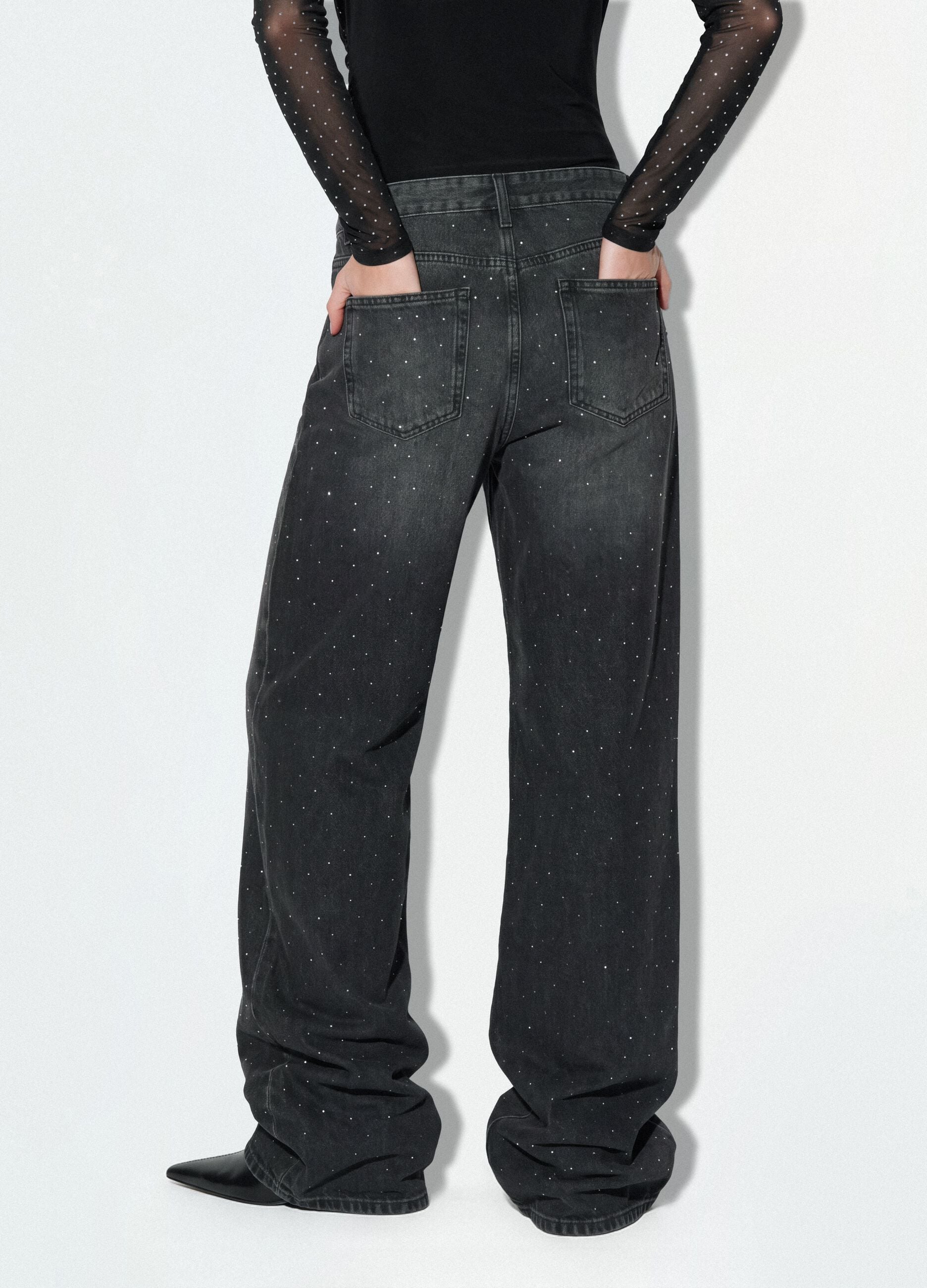 Jeans neri in puro cotone skater fit con strass