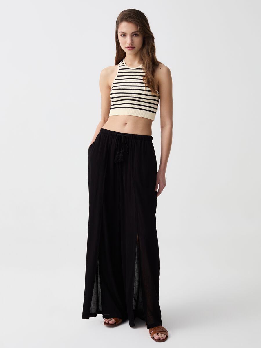 Seamless crop top with stripes_0