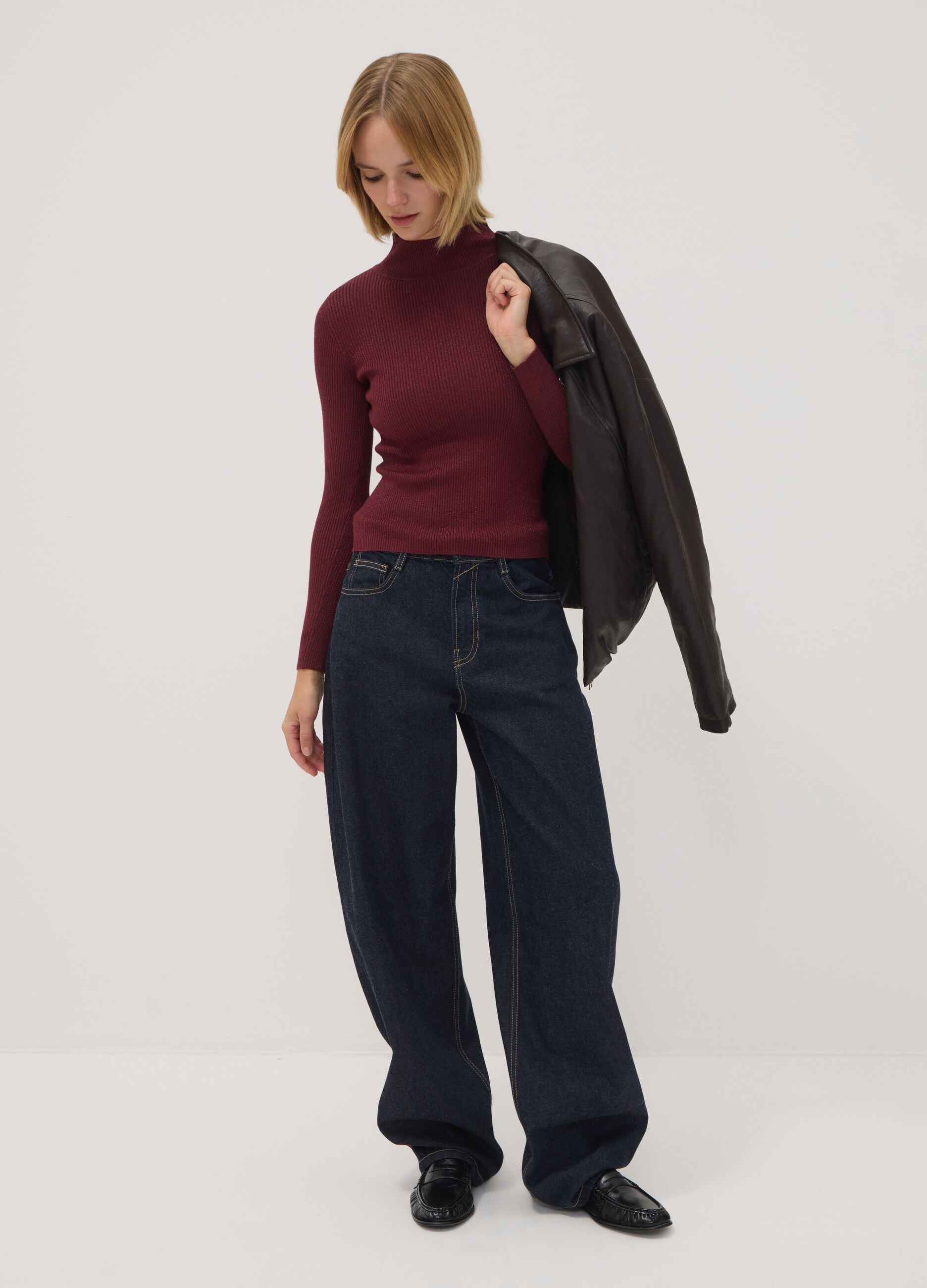 Red ribbed viscose-blend top with high neck