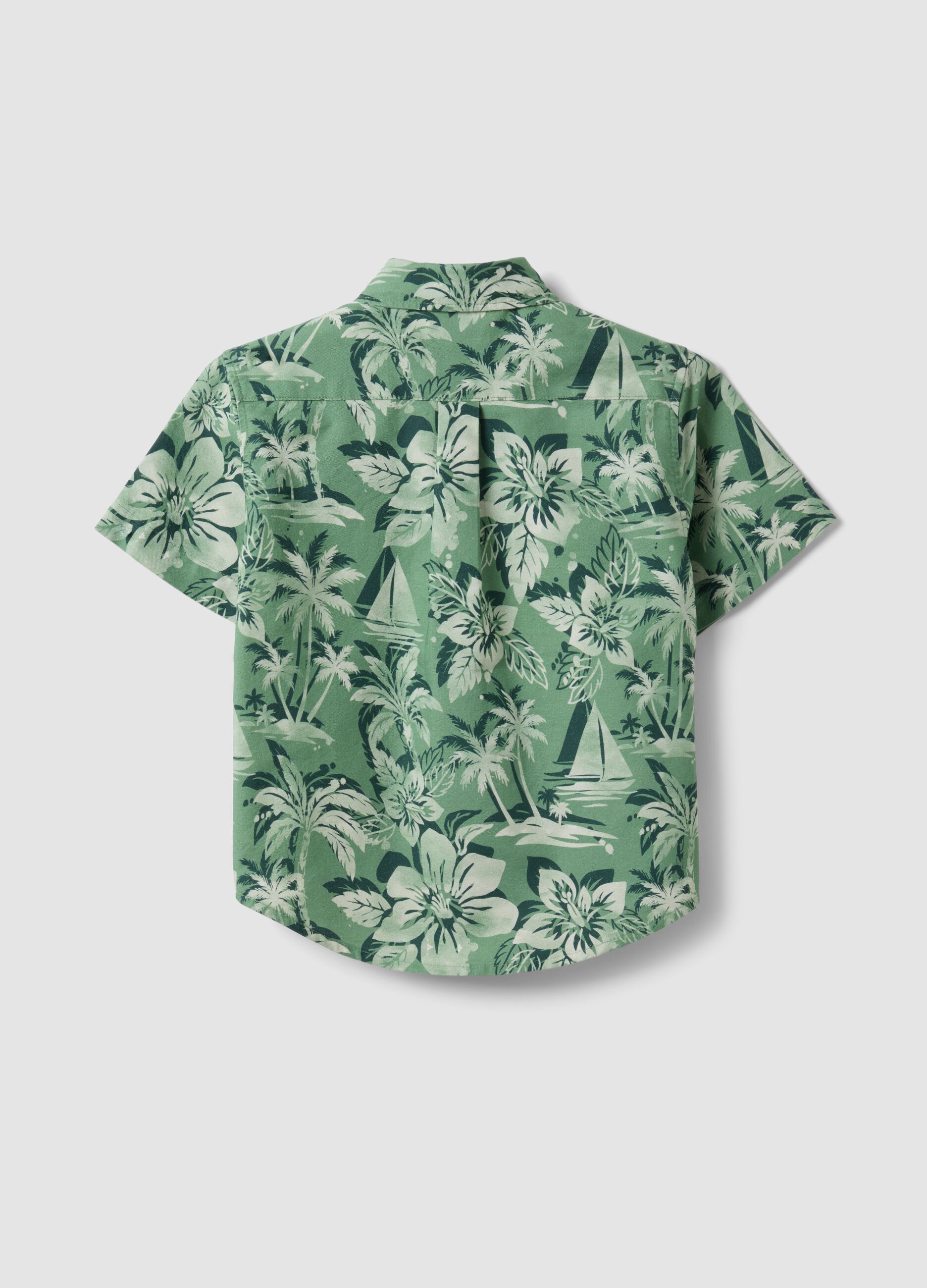 Camisa verde em algod&atilde;o puro com estampado tropical