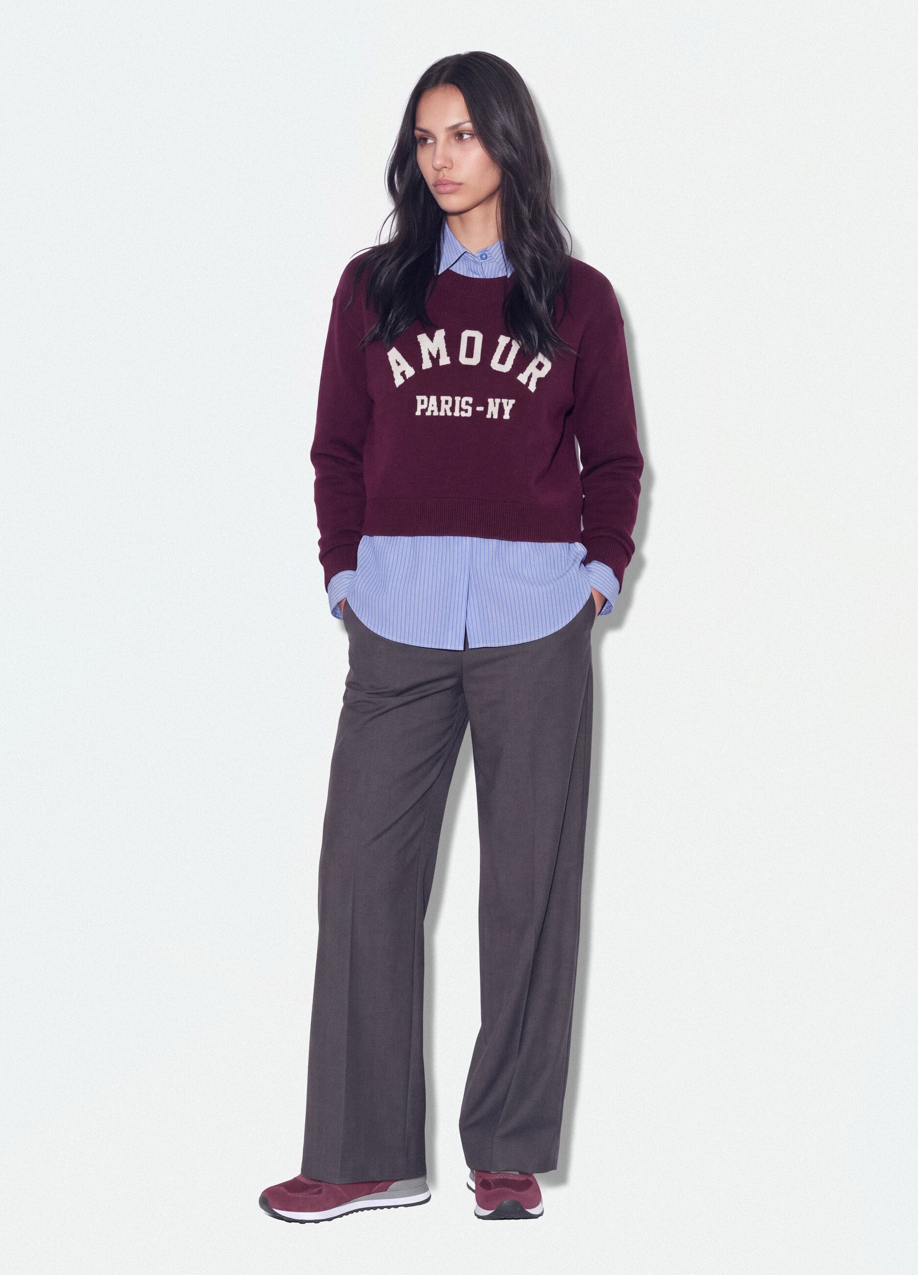 Purple viscose and wool-blend jumper with V-neck and shirt insert