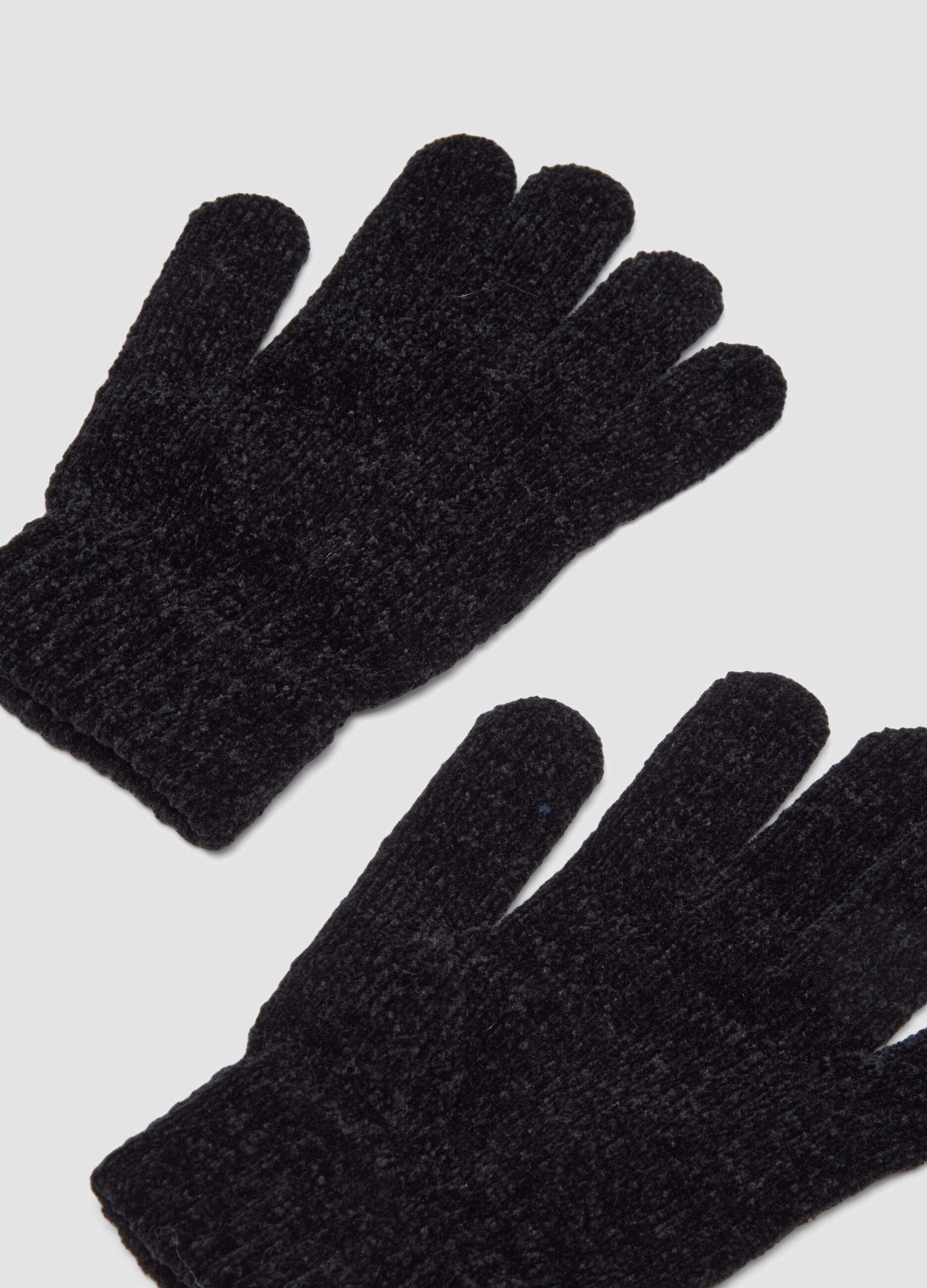 2-pack black and camel stretch-fabric gloves