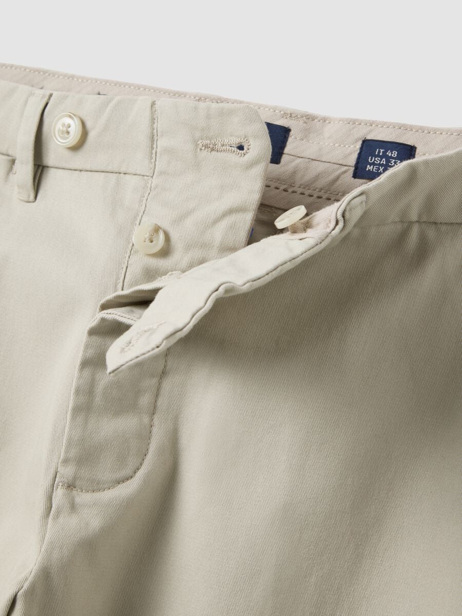 Pantal&oacute;n chino beige de algod&oacute;n puro, corte regular_1