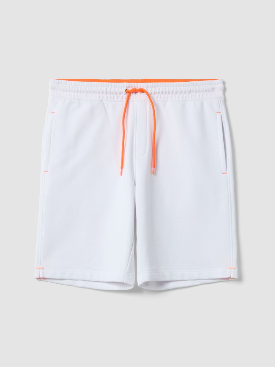 White cotton-blend Bermuda shorts with elasticated waistband_4