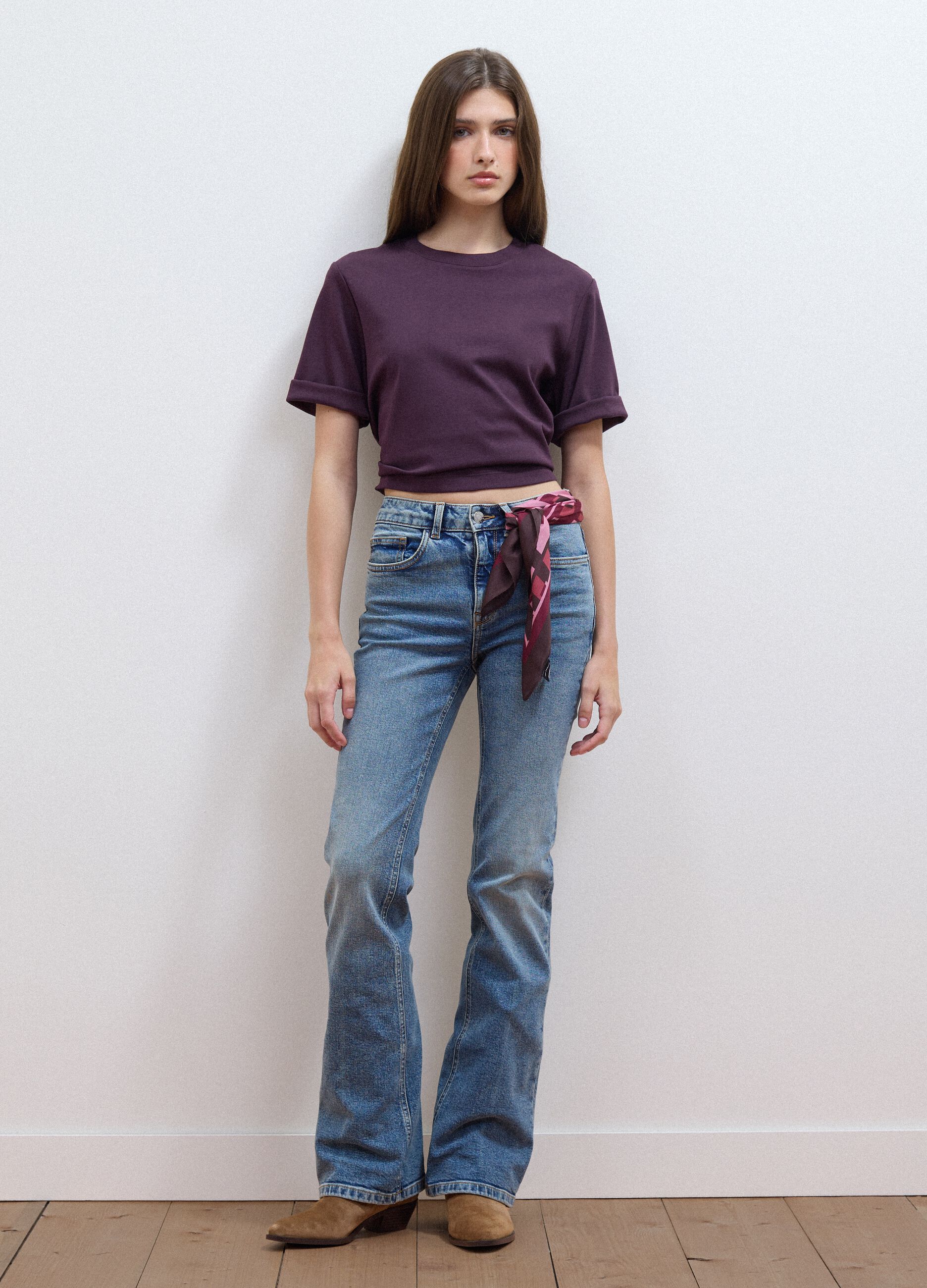 &Mu;&omega;&beta; T-shirt &sigma;&epsilon; boxy fit &alpha;&pi;ό &mu;&epsilon;ί&gamma;&mu;&alpha; &beta;&alpha;&mu;&beta;&alpha;&kappa;&iota;&omicron;ύ &kappa;&alpha;&iota; &beta;&iota;&sigma;&kappa;ό&zeta;&eta;&sigmaf;