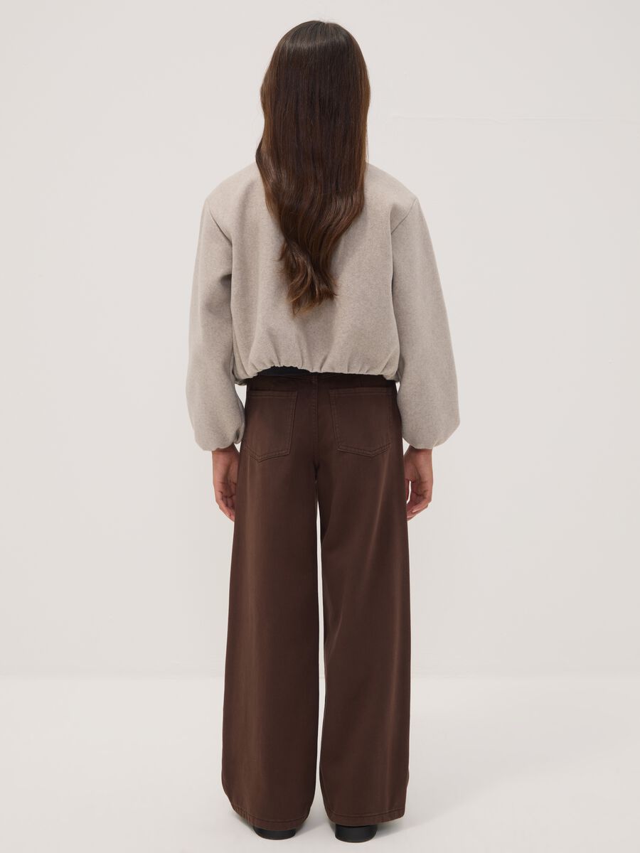 Braune Wide-Leg-Jeans aus Twill aus reiner Baumwolle_2