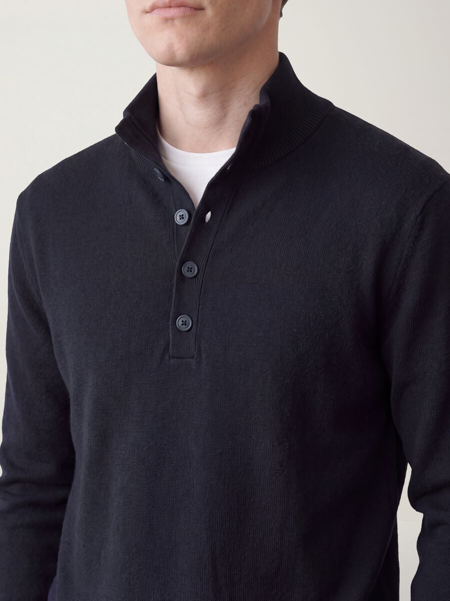 Blue cotton and cashmere blend polo jumper_2