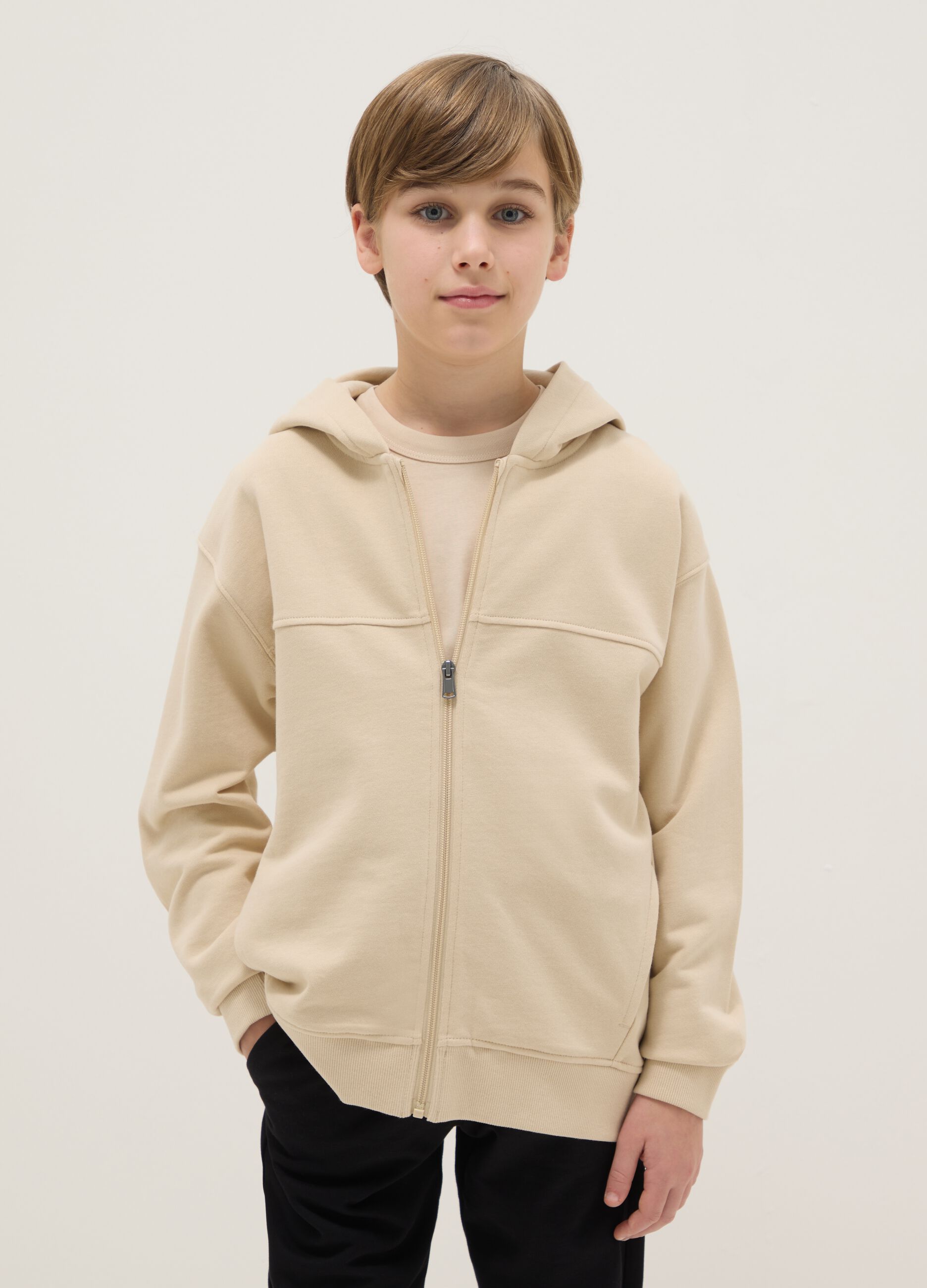 Beige hoodie for boys in pure cotton, oversized fit with hood and zip