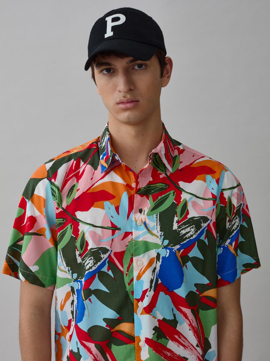 Shirt with short sleeves and foliage print_0