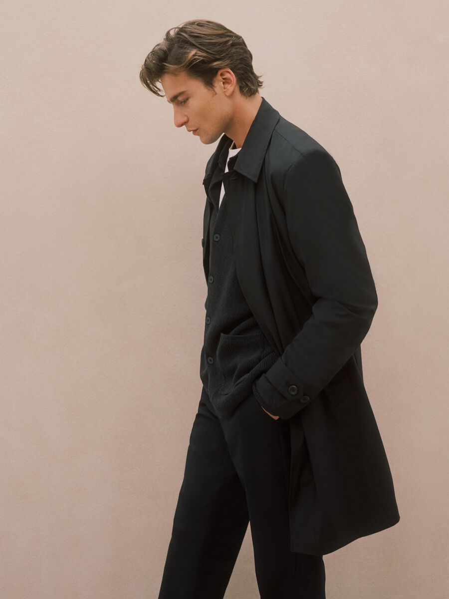 &Mu;&alpha;&kappa;&rho;ύ &mu;&alpha;ύ&rho;&omicron; &tau;&rho;έ&nu;&tau;&sigmaf; &kappa;&alpha;&nu;&omicron;&nu;&iota;&kappa;ή &epsilon;&phi;&alpha;&rho;&mu;&omicron;&gamma;ή &mu;&epsilon; &kappa;&omicron;&upsilon;&mu;&pi;&iota;ά_0