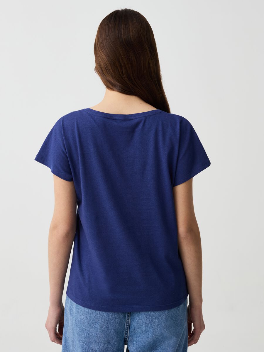 Linen and cotton T-shirt with V neck_2