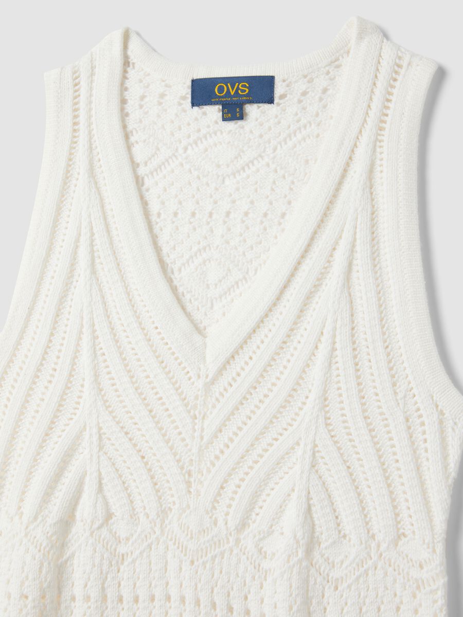 &Lambda;&epsilon;&upsilon;&kappa;ό slim fit &phi;ό&rho;&epsilon;&mu;&alpha; &alpha;&pi;ό 100% &beta;&alpha;&mu;&beta;ά&kappa;&iota; &mu;&epsilon; &delta;&iota;ά&tau;&rho;&eta;&tau;&omicron; &sigma;&chi;έ&delta;&iota;&omicron; &kappa;&alpha;&iota; &beta;&alpha;&theta;ύ V &nu;&tau;&epsilon;&kappa;&omicron;&lambda;&tau;έ_5