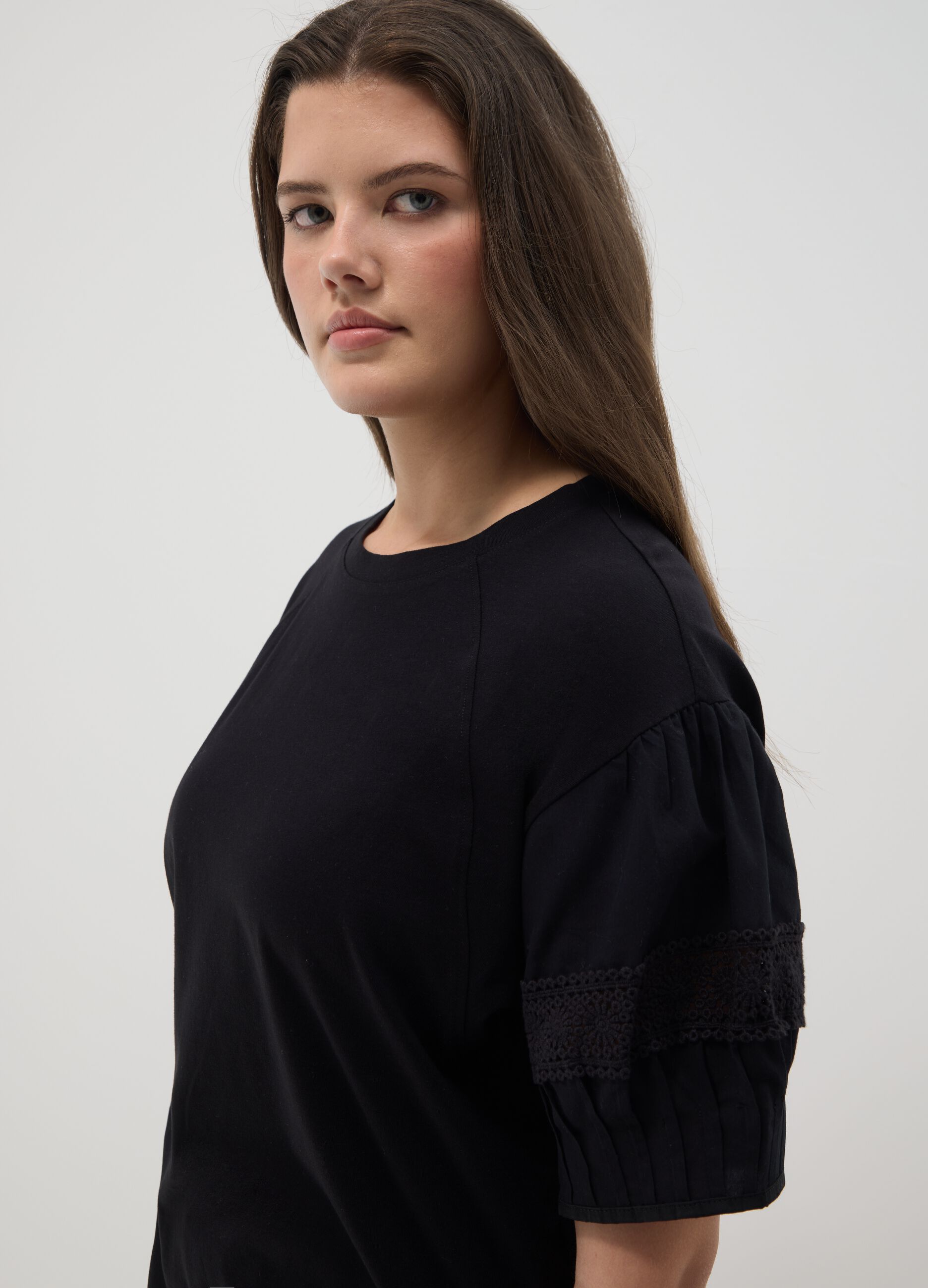 Black regular fit pure cotton t-shirt