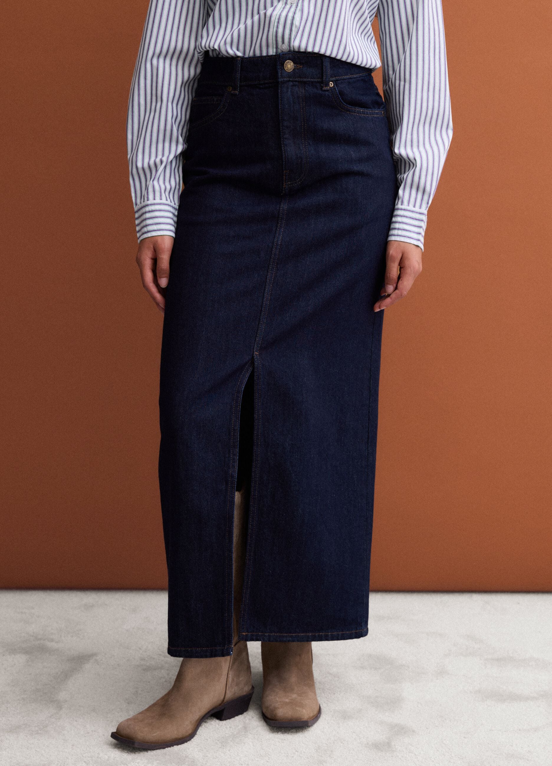 Blue midi skirt in pure cotton denim