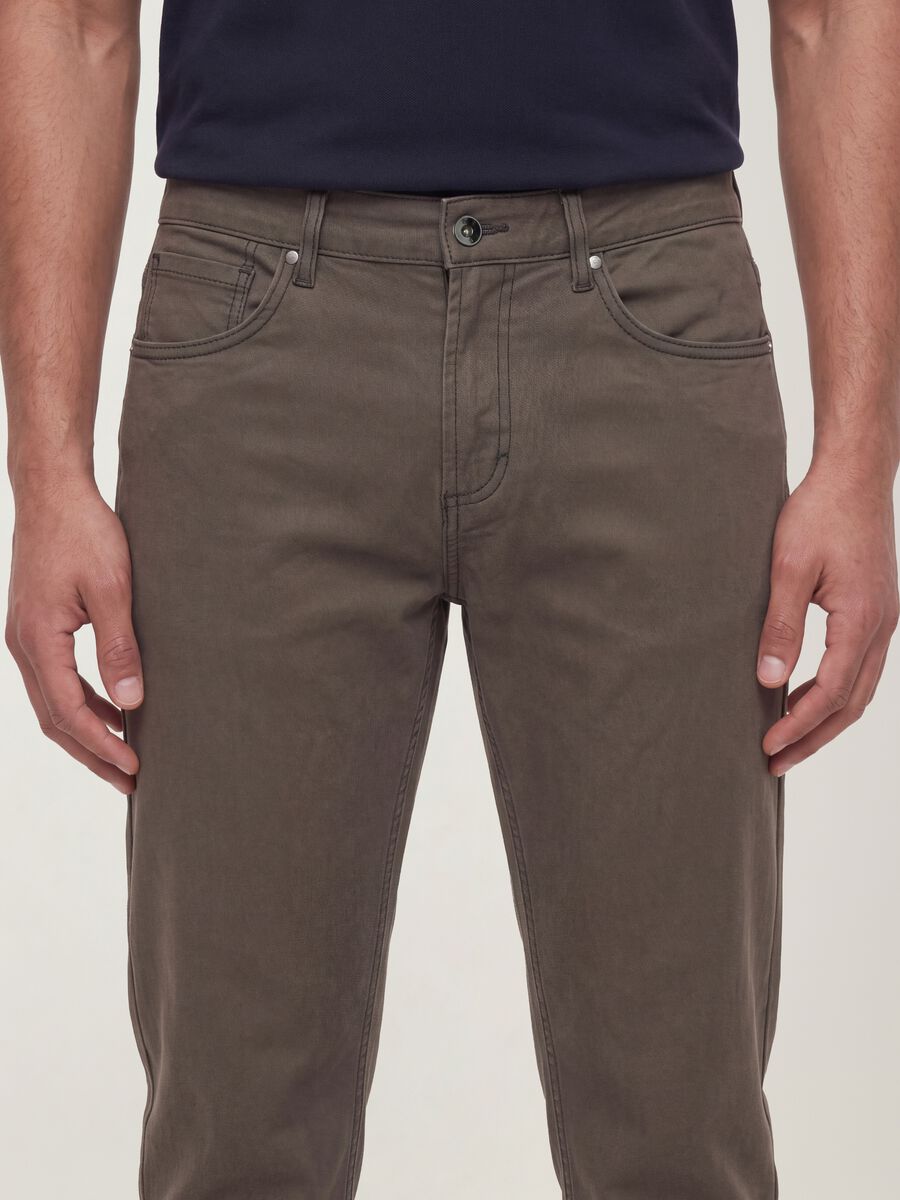 Grey regular-fit stretch cotton twill trousers_2