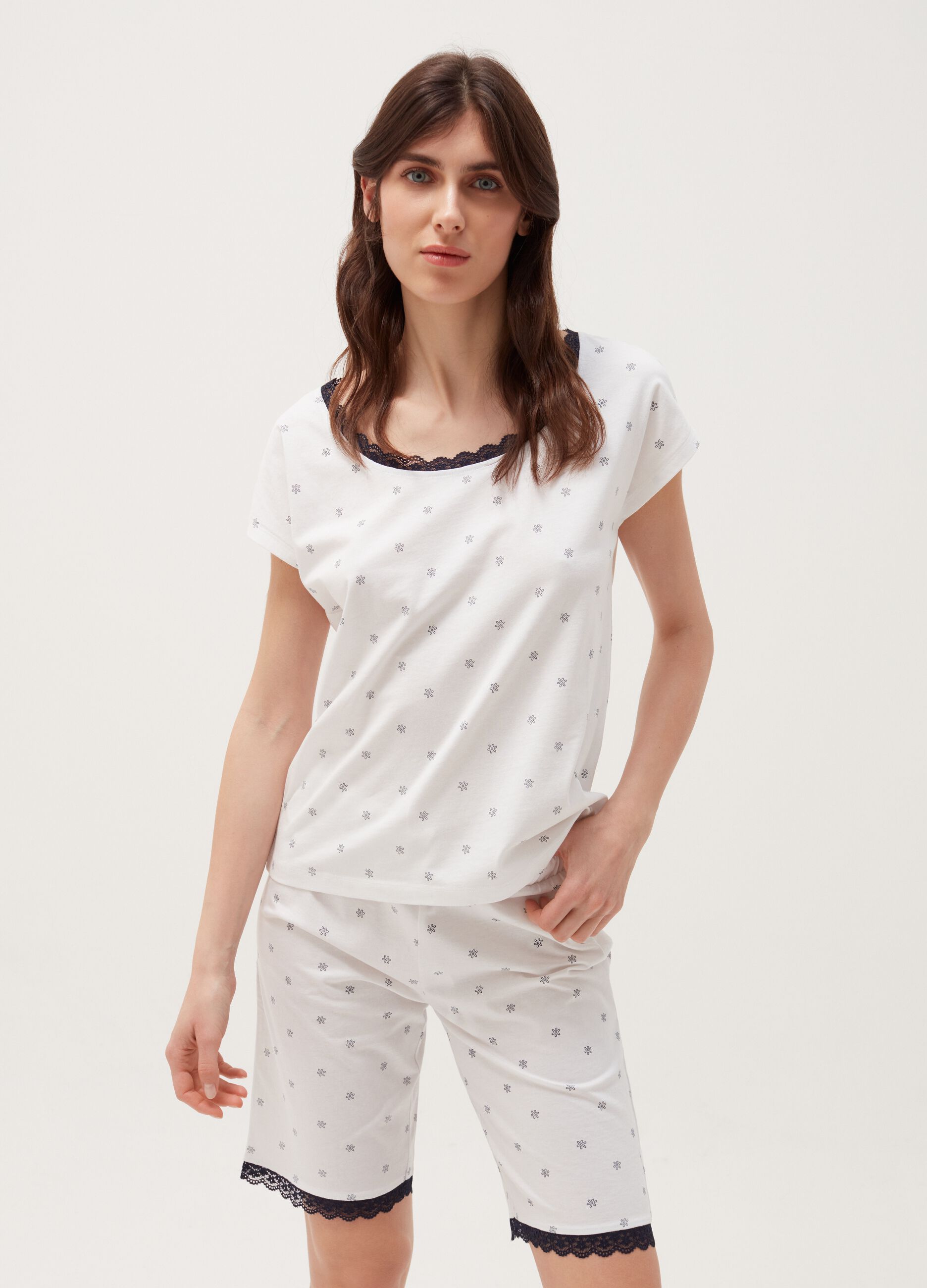 Shorts pijama de algodón con ribete de encaje