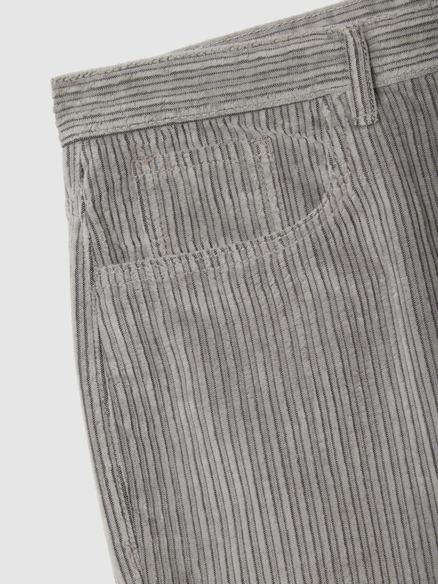 Grey cotton blend corduroy regular fit trousers_5