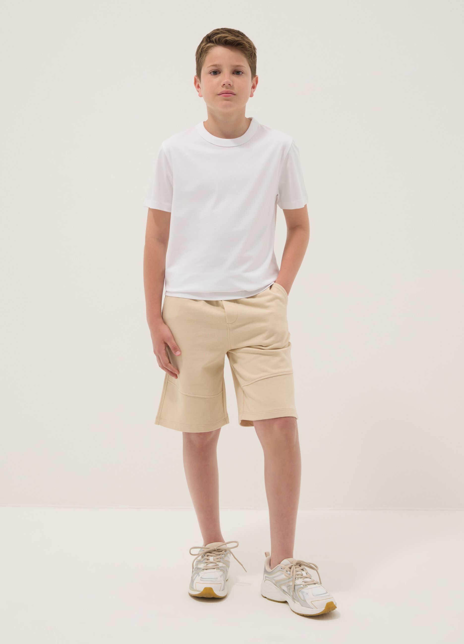 Beige Shorts aus reiner Baumwolle f&uuml;r Jungen, Comfort Fit