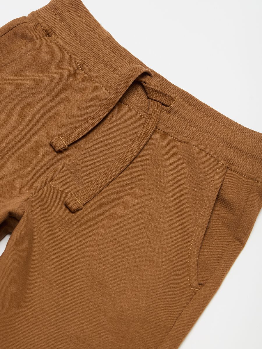 Fleece Bermuda shorts with drawstring_2