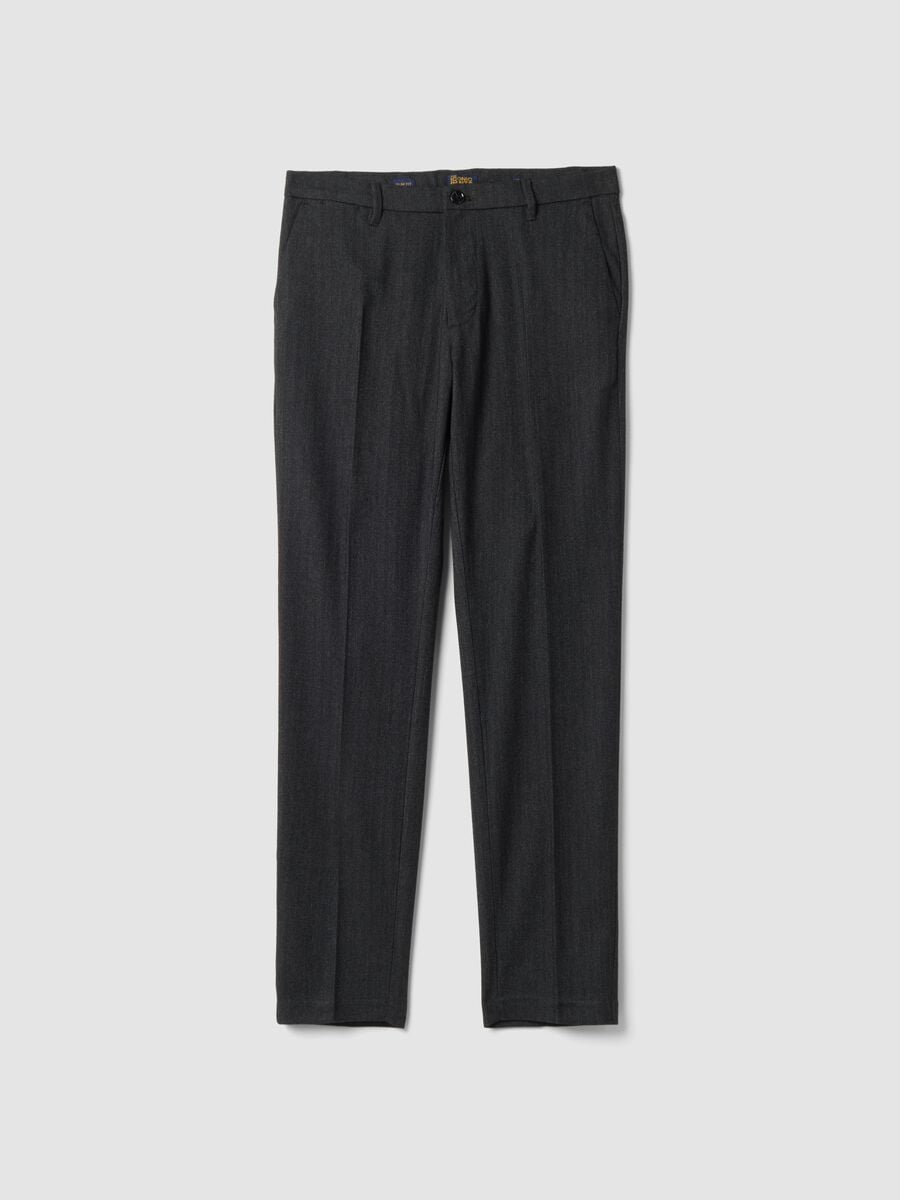 Grau-schwarze Slim-Fit-Chinohose aus stretchiger Viskose_0