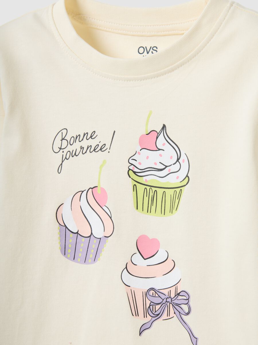 Beige pure cotton T-shirt regular fit with print for girls_2